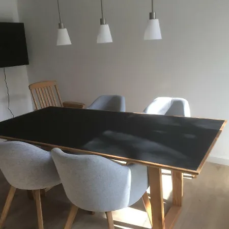 Ferienwohnung Domblick شقة *
